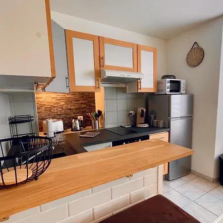 Joli Appartement Avec Parking Montbéliard Exterior foto